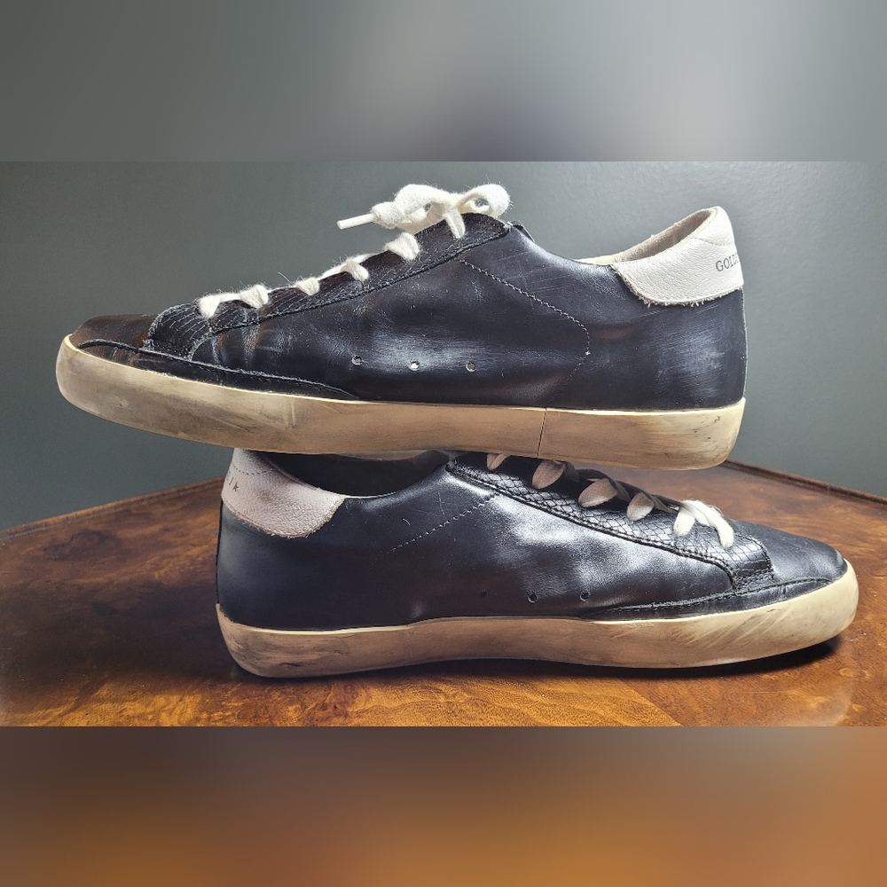 Golden Goose Black Leather Sneaker/ Snakeskin Leather Accents / Neon Edged Star. - Picture 5 of 16
